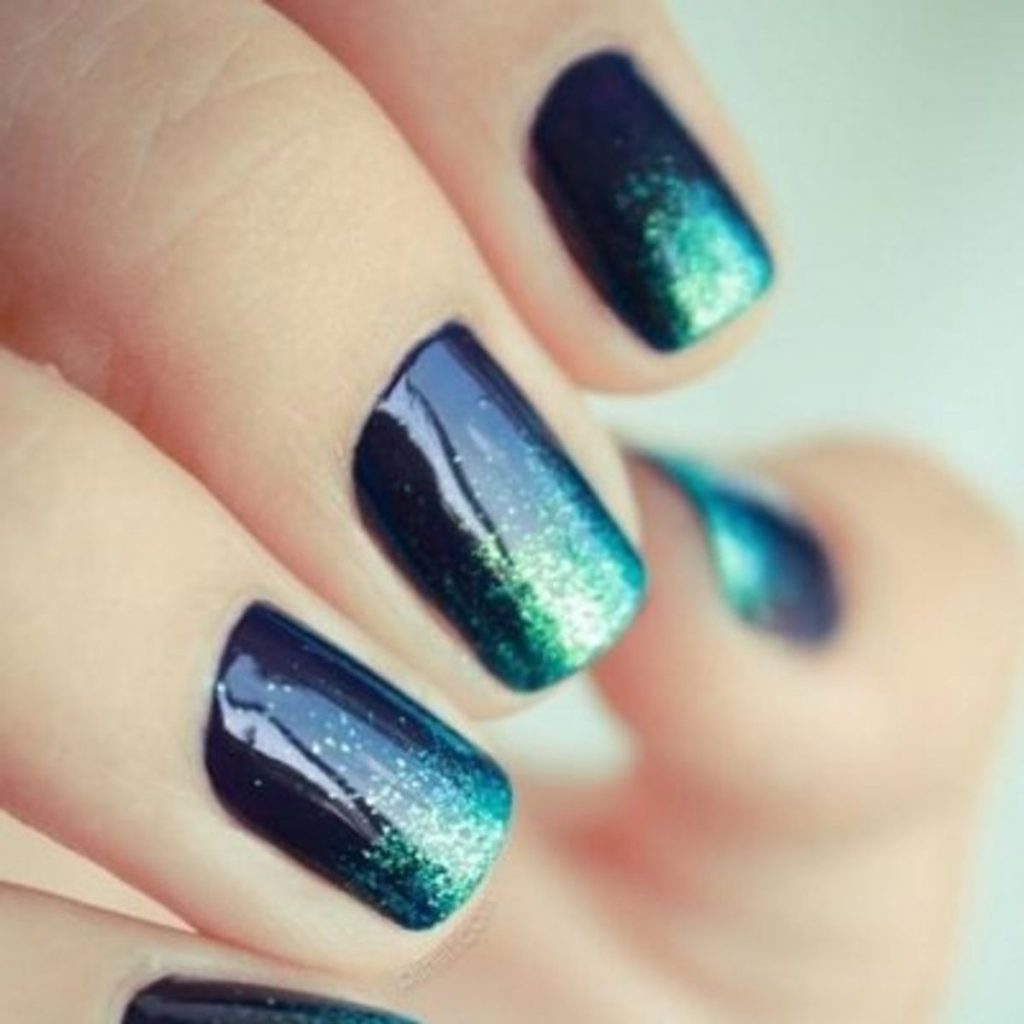 glitter ombre nails